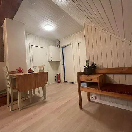 Cc's House